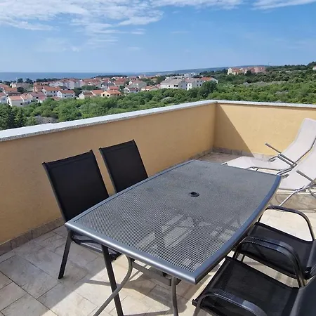 Goran Apartment *